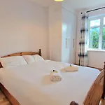 3 Bedroom City Centre Property