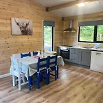 Rosies Cabin Maum