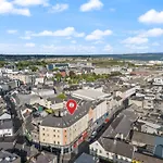 Heart Of City Centre Stunning View