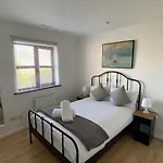 Famous Westend Of Galway, 1 Bed