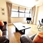 Cool City Living, Sleeps 6