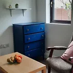 Private Bedsit At Newcastle