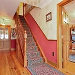 Shanlin House Bed And Breakfast