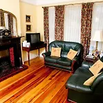 Griffin Lodge Guesthouse
