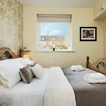 Sea View Luxury City Centre - Best Location