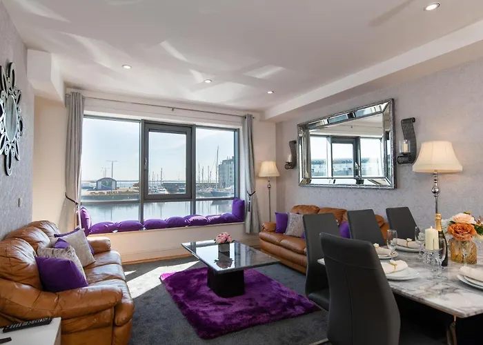 Sea View Luxury City Centre - Best Location