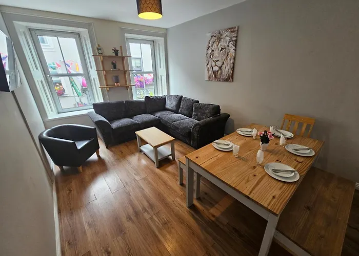 Latin Quarter Townhouse