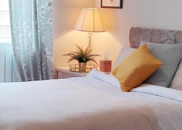 Butterfly Guesthouse - Entire Home Within 5Km Of Galway City