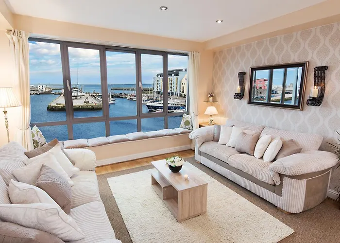 Sea View Luxury City Centre - Best Location