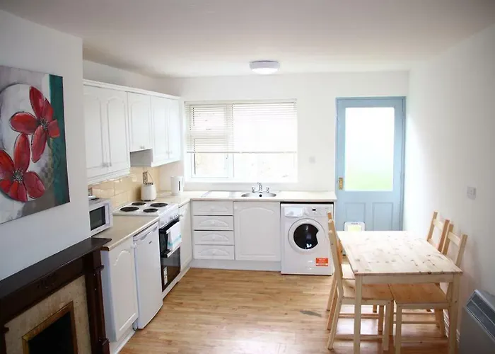 Munster Avenue Townhouse