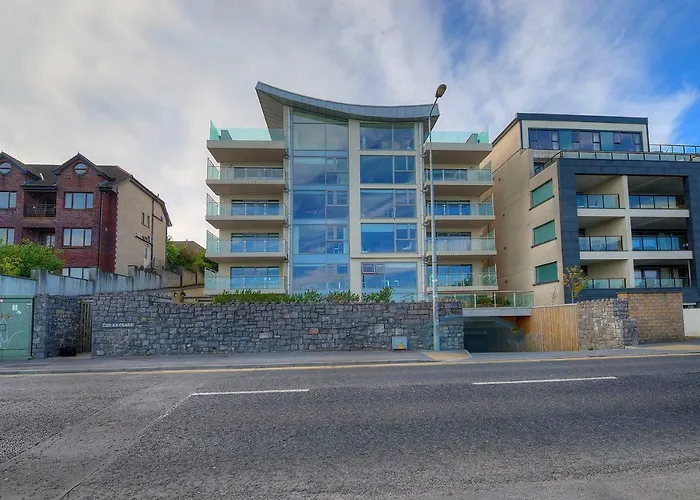 Tur An Tsaile - Galway Lakeside Apartments