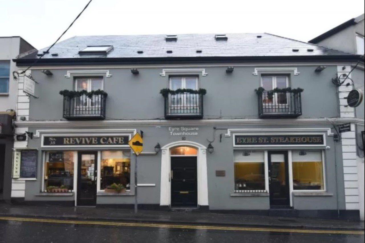 The Eyre Square Townhouse Galway