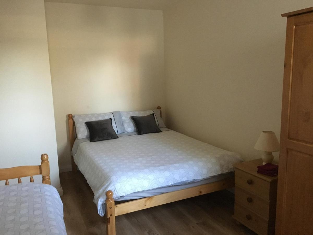 Double & Twin Rahoon Homestay