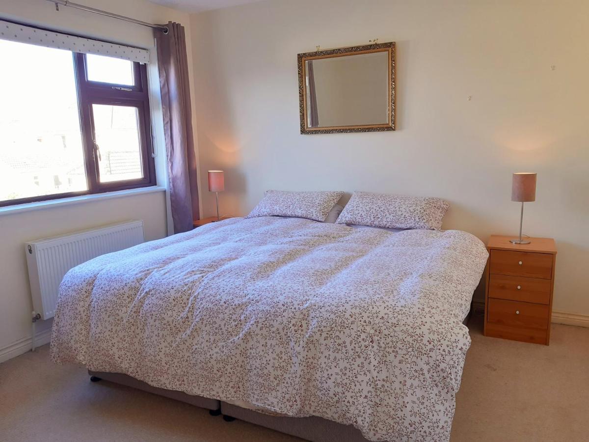 Budget - Knocknacarra, * Galway