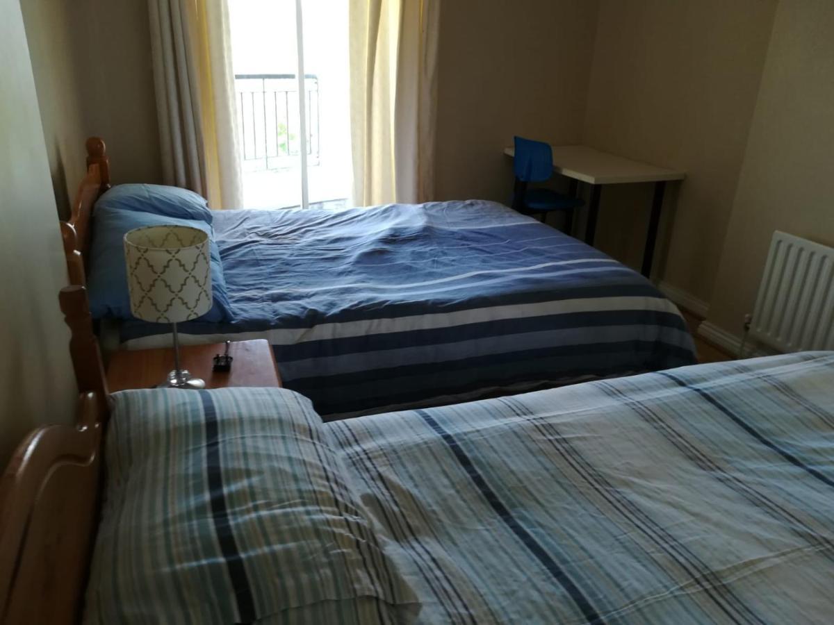 Spacious House In Castlegar Galway