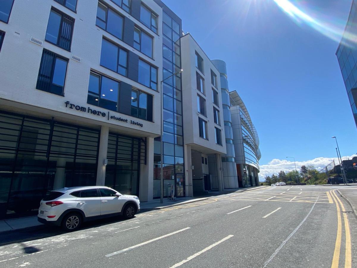 Eyre Square Self Catering Apartment