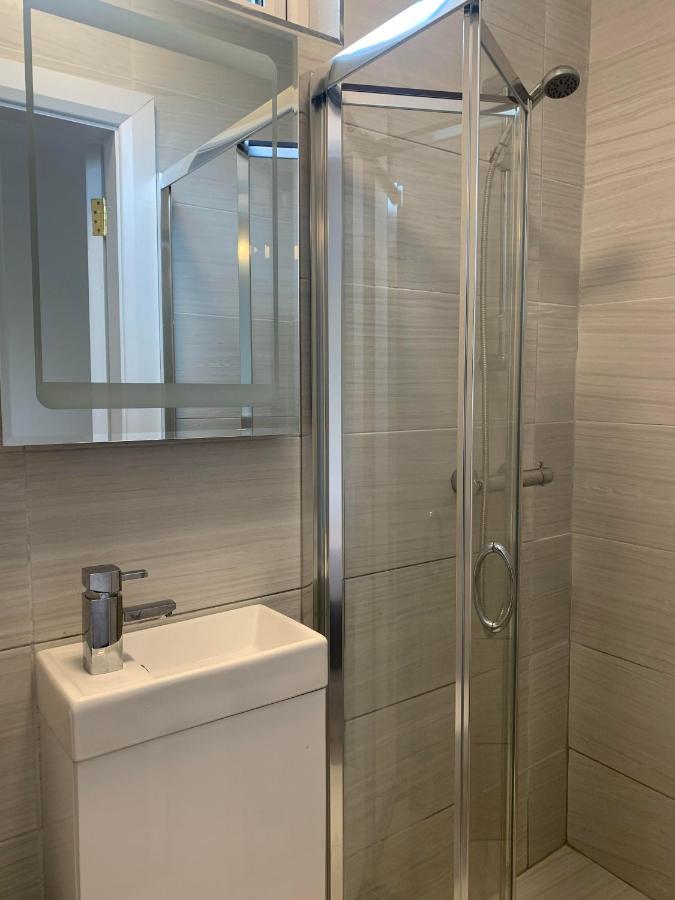 Eyre Square Lane Apartment *
