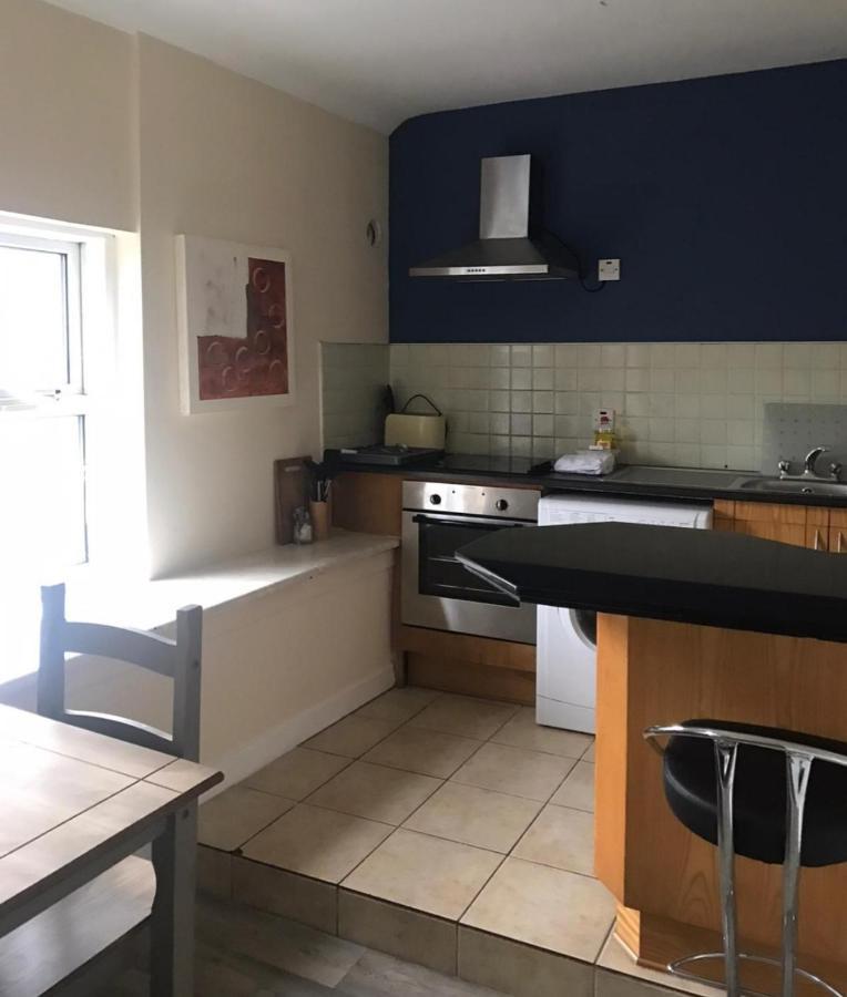 Cheap Budget Apartment *