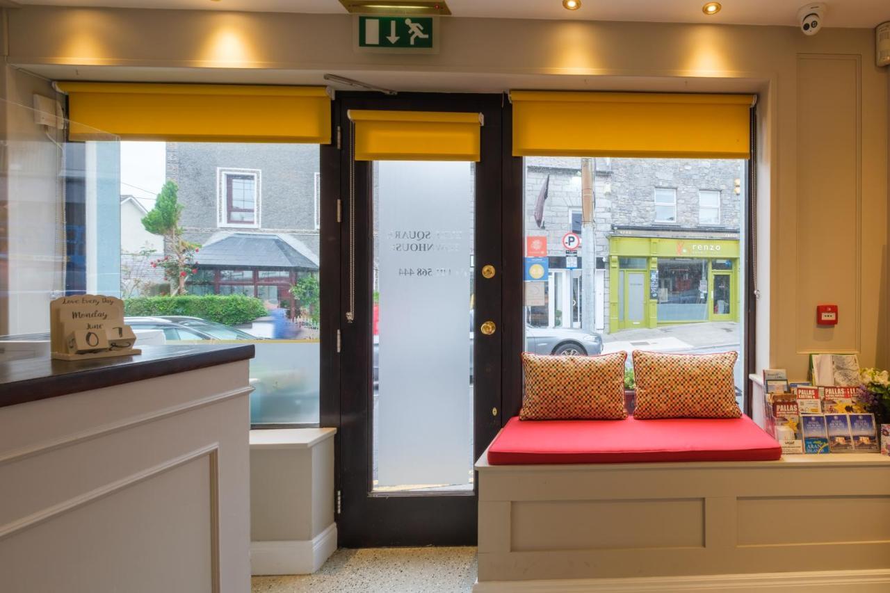Guest house The Eyre Square Townhouse 3*