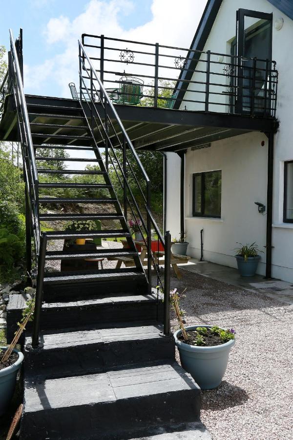 Luxury 6 Bedroom Spiddal Villa, Jacuzzi, Balcony * Galway