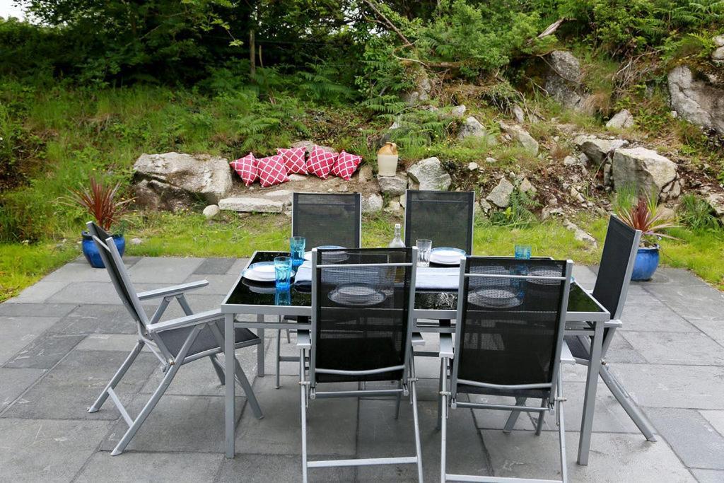 Luxury 6 Bedroom Spiddal Villa, Jacuzzi, Balcony Villa Galway