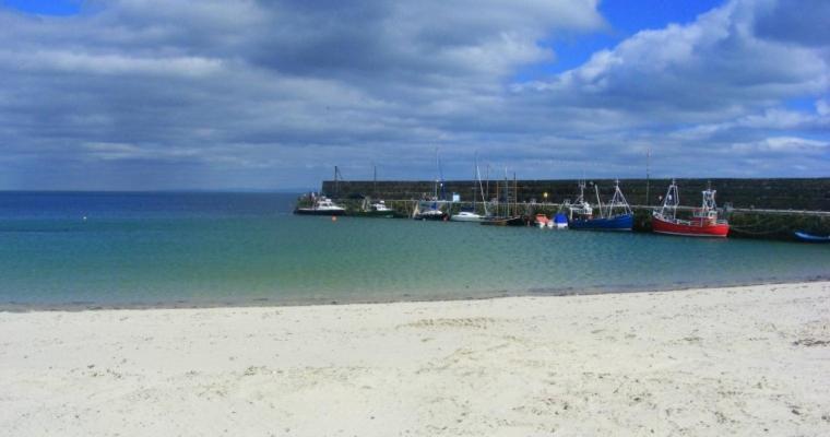 Luxury 6 Bedroom Spiddal Villa, Jacuzzi, Balcony * Galway