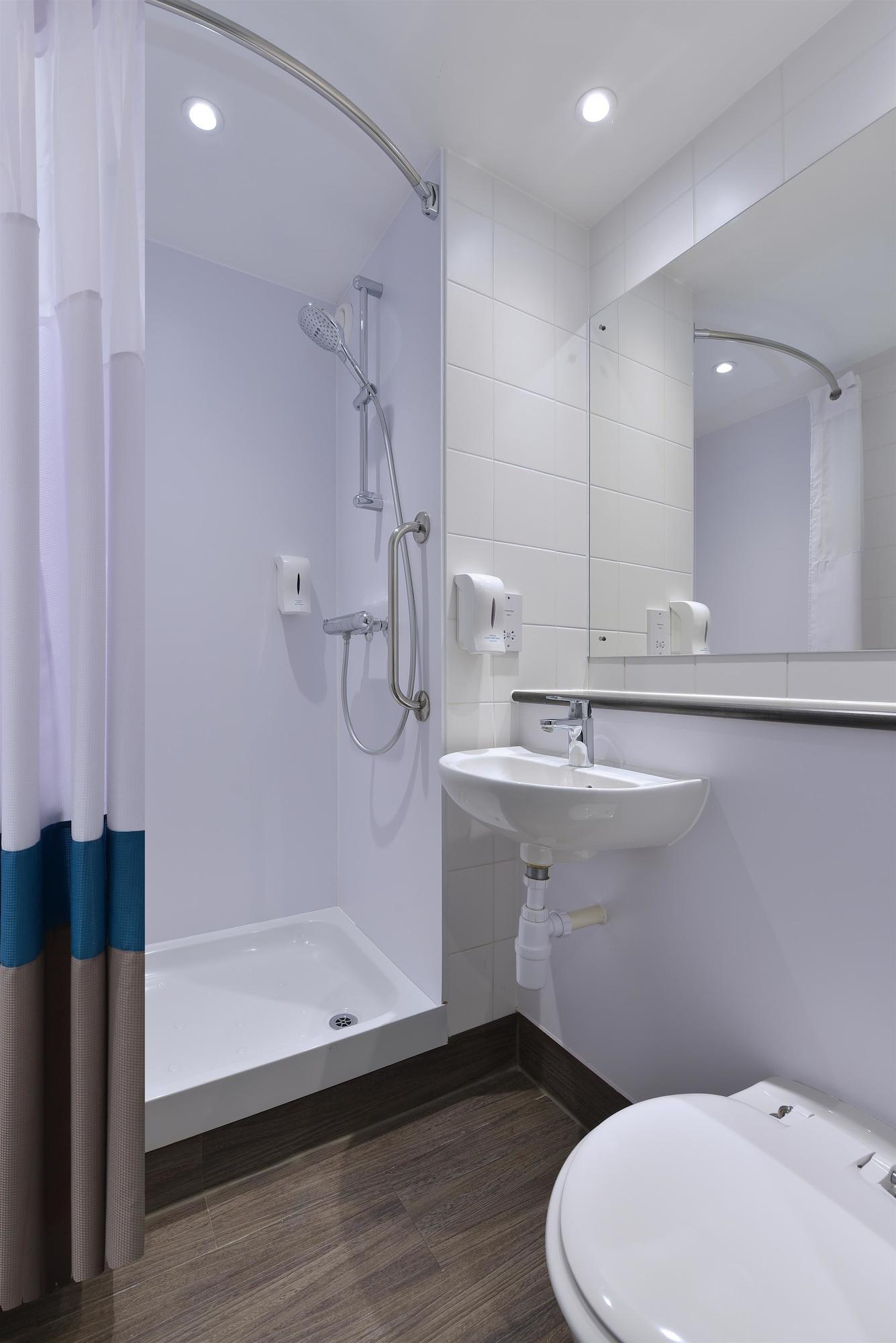 Hotel Travelodge 3*