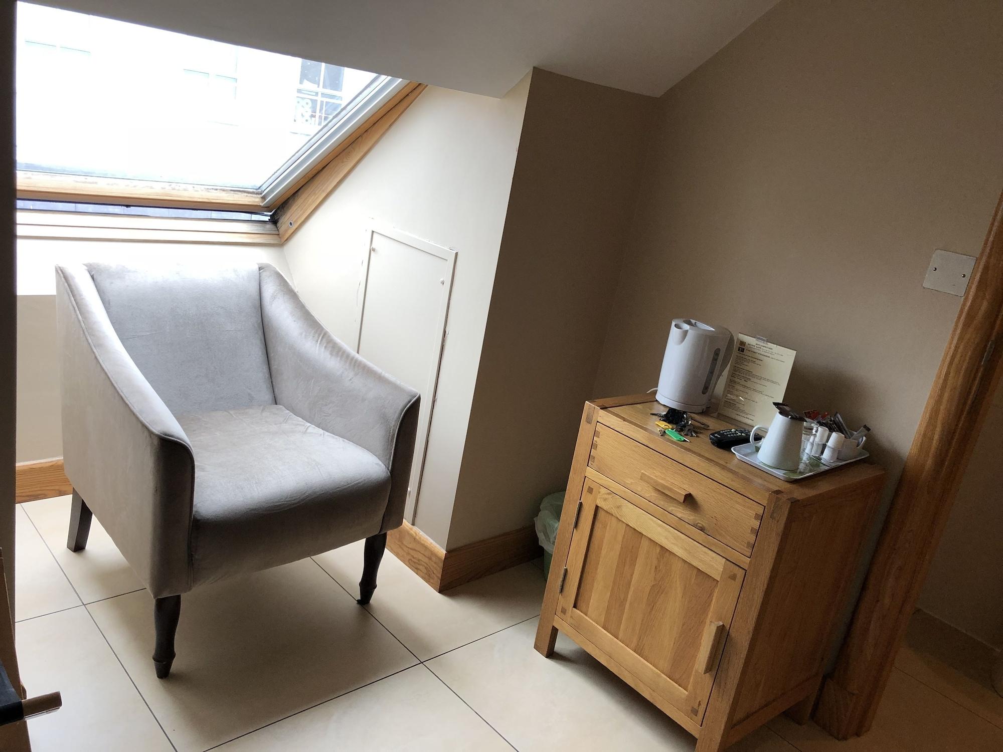 Guest house The Eyre Square Townhouse