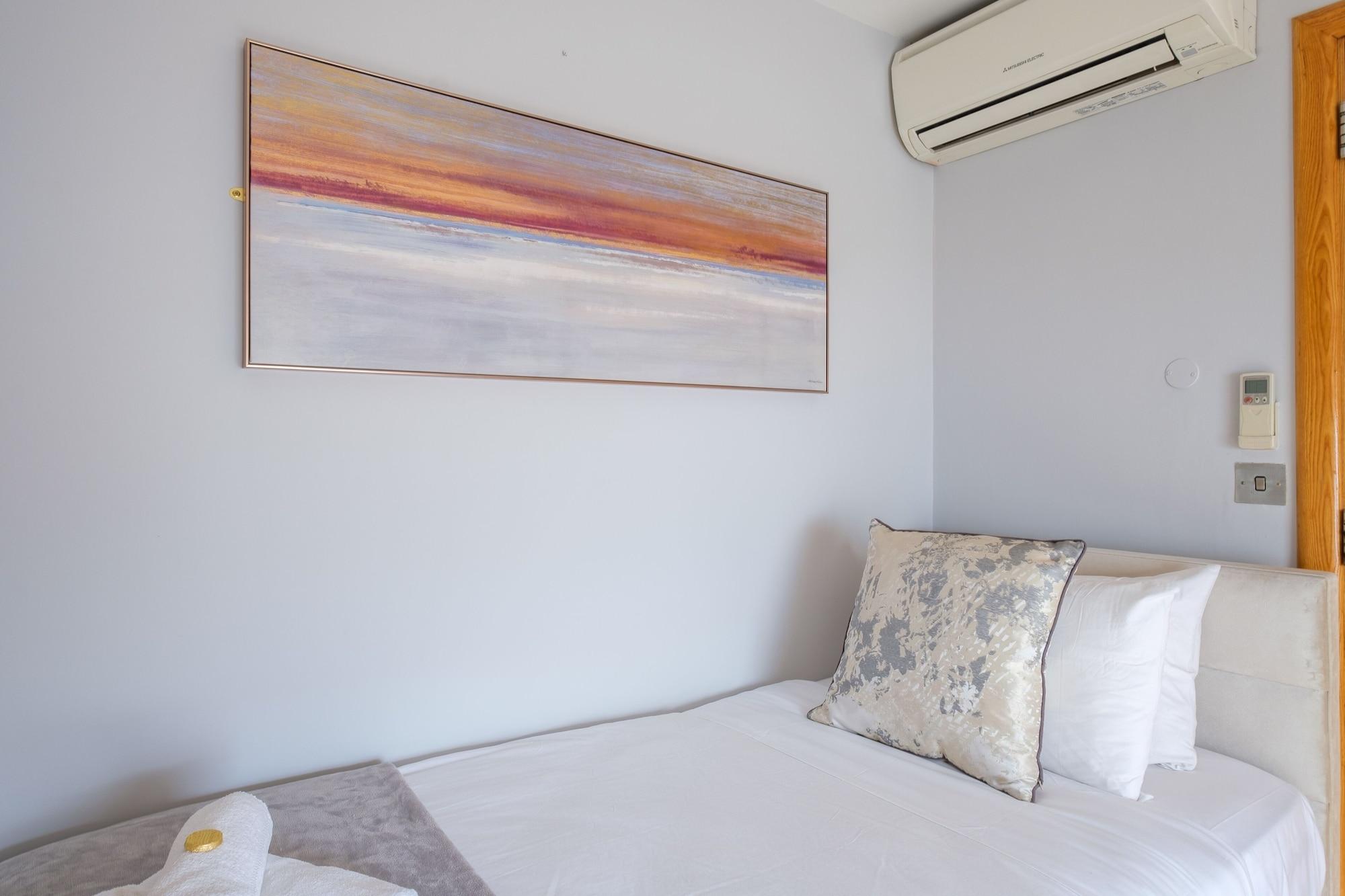 The Eyre Square Townhouse Guest house Galway