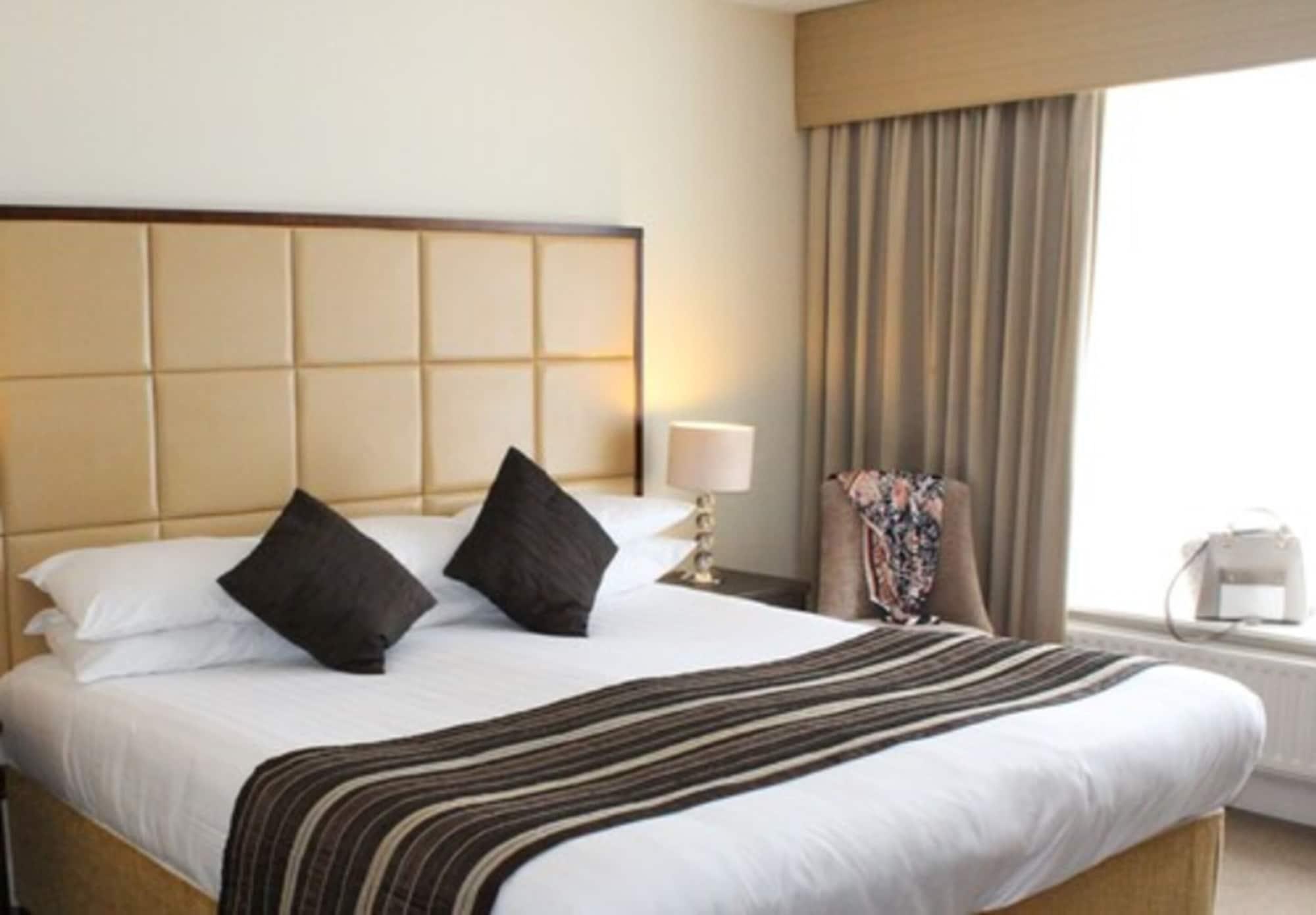 Menlo Park Hotel Galway
