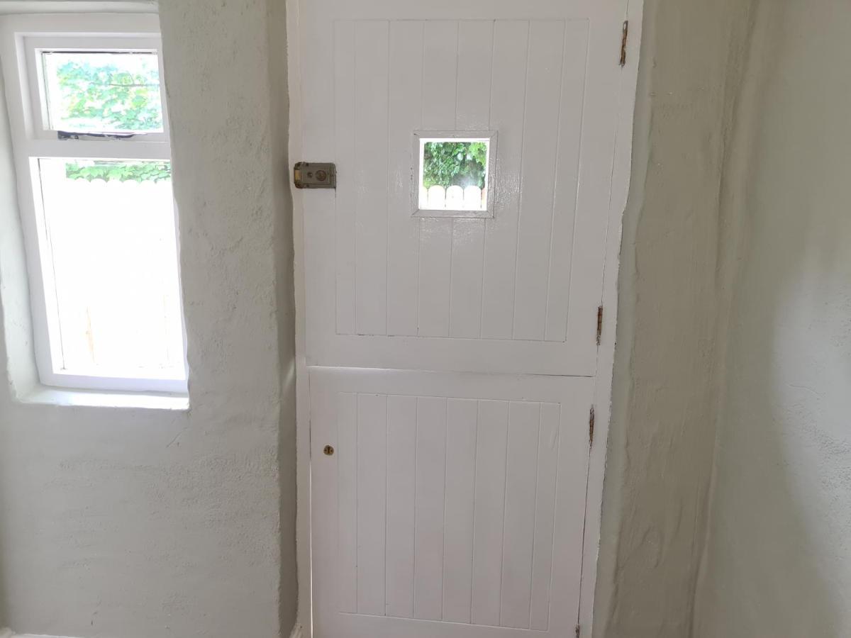 2 Bed Townhouse Eyre Square Centre Apartment Galway