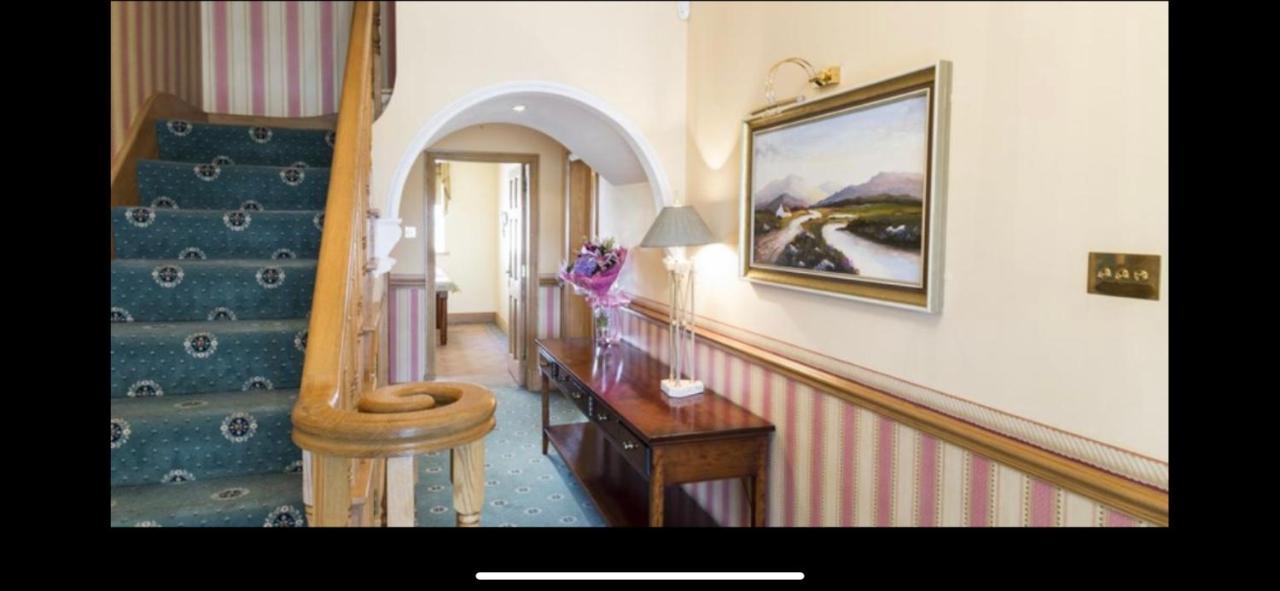 Atlantic Lodge *