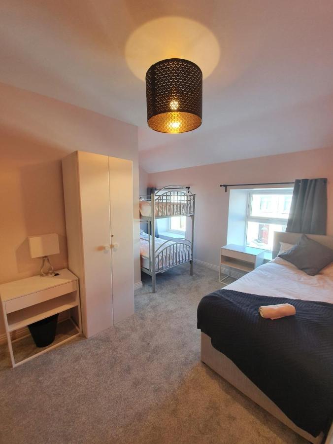 Large Townhouse In The Heart Of No 12 Galway