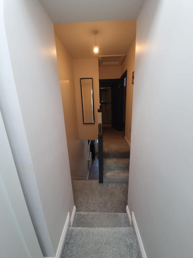 Large Townhouse In The Heart Of No 12