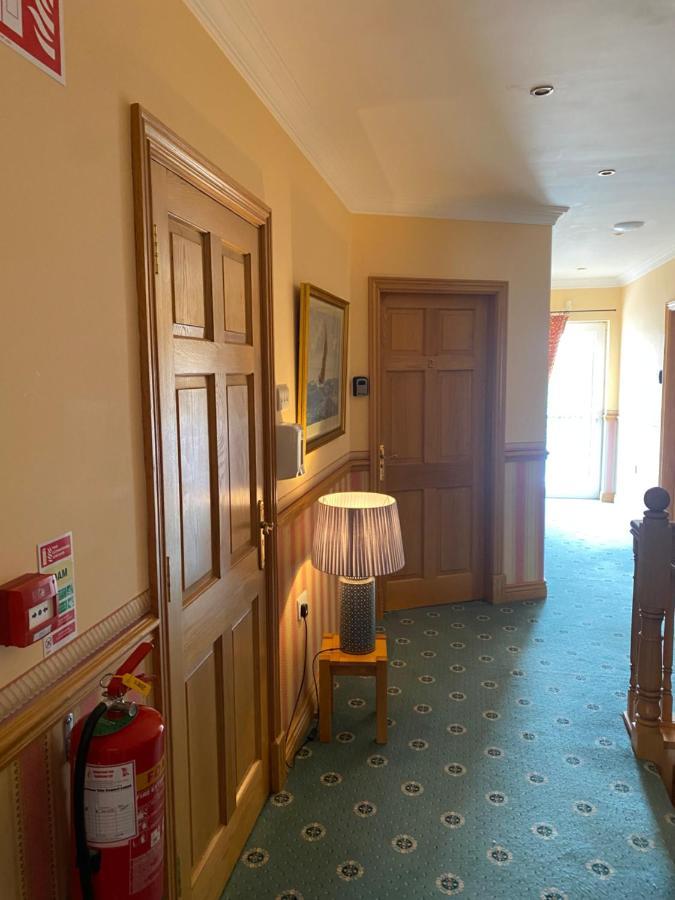 Atlantic Lodge *