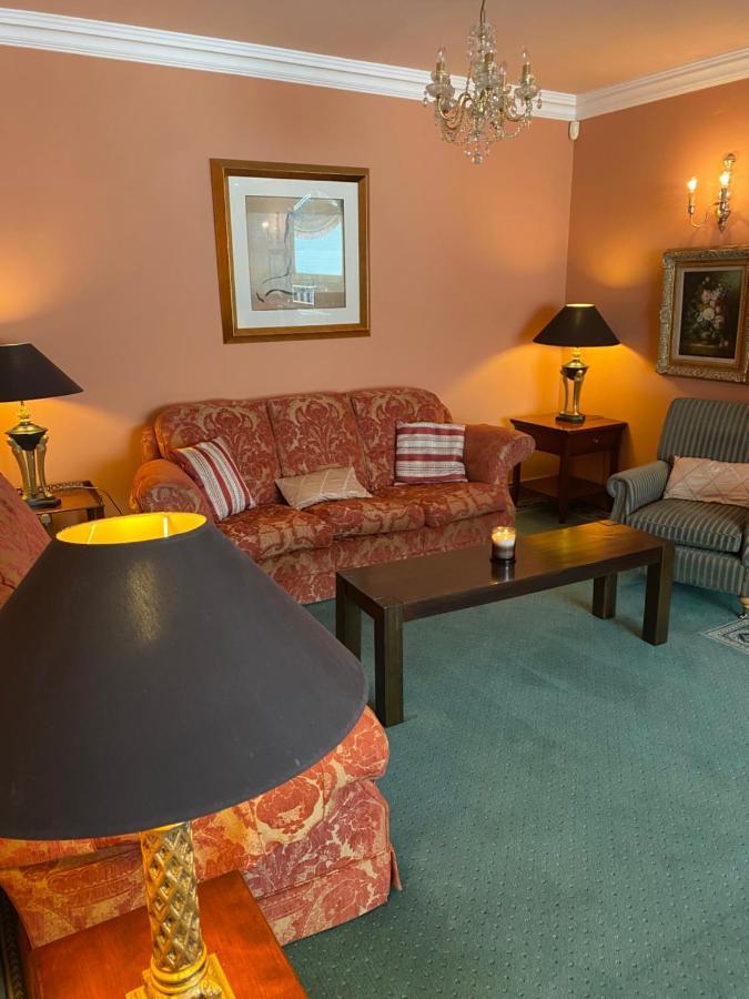 Atlantic Lodge Guest house *