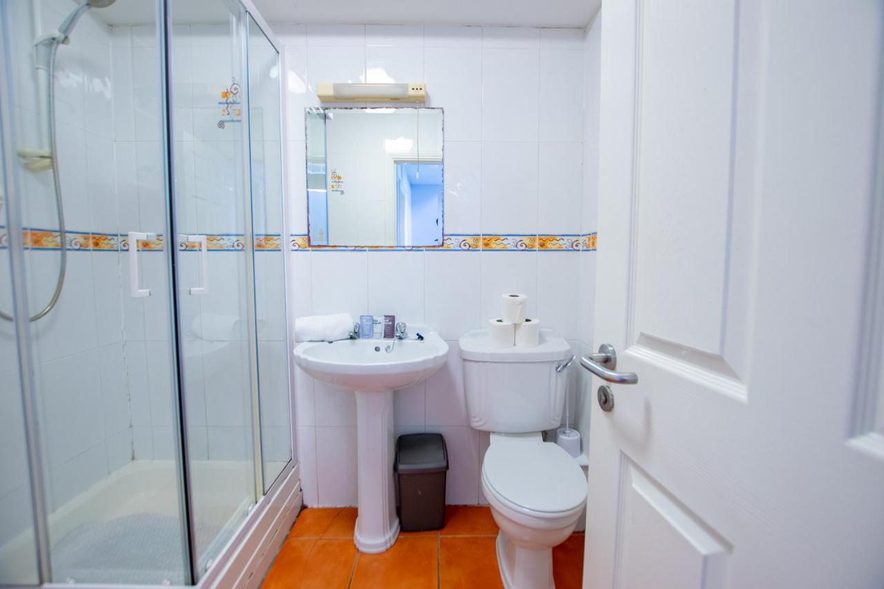 137 - The Townhouse At Gort Na Coiribe By Shortstays Galway