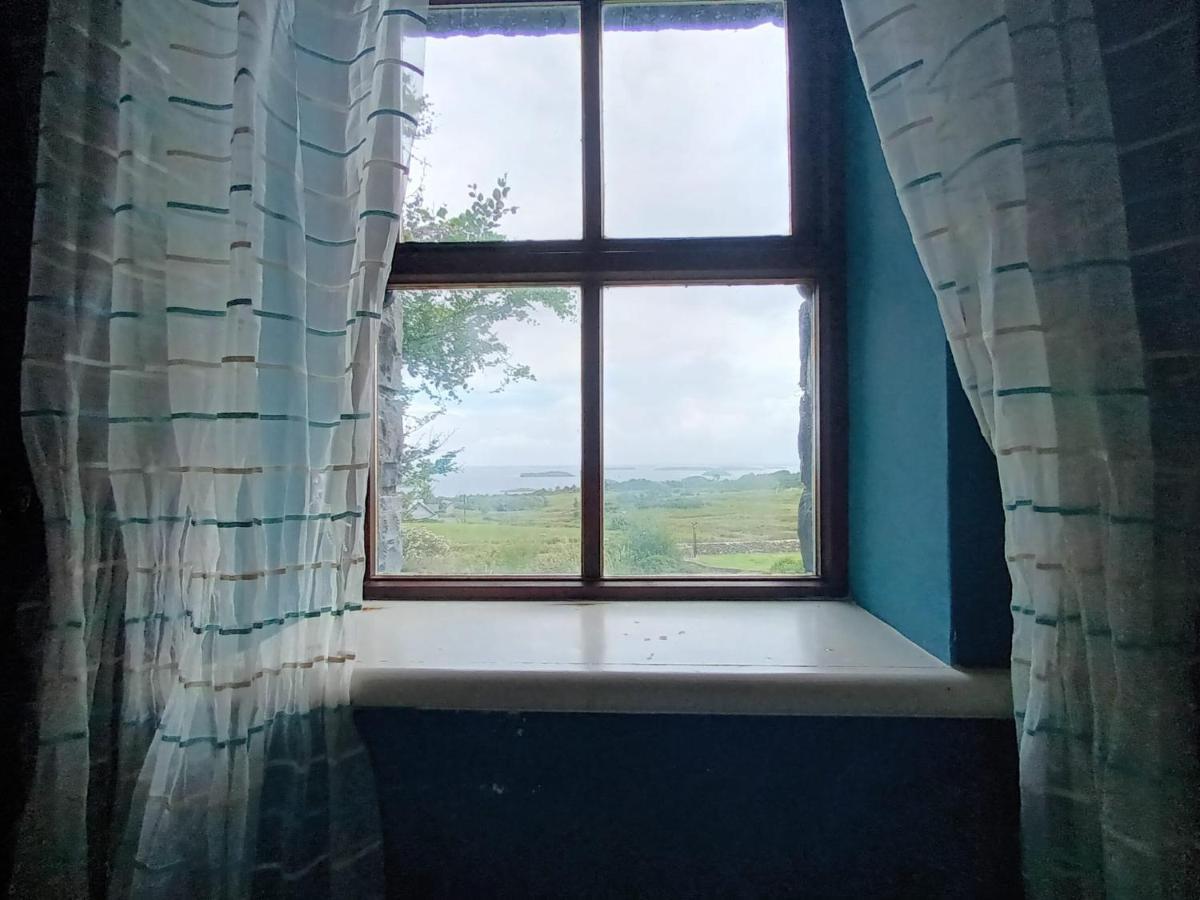 Clos Na Feirme * Galway