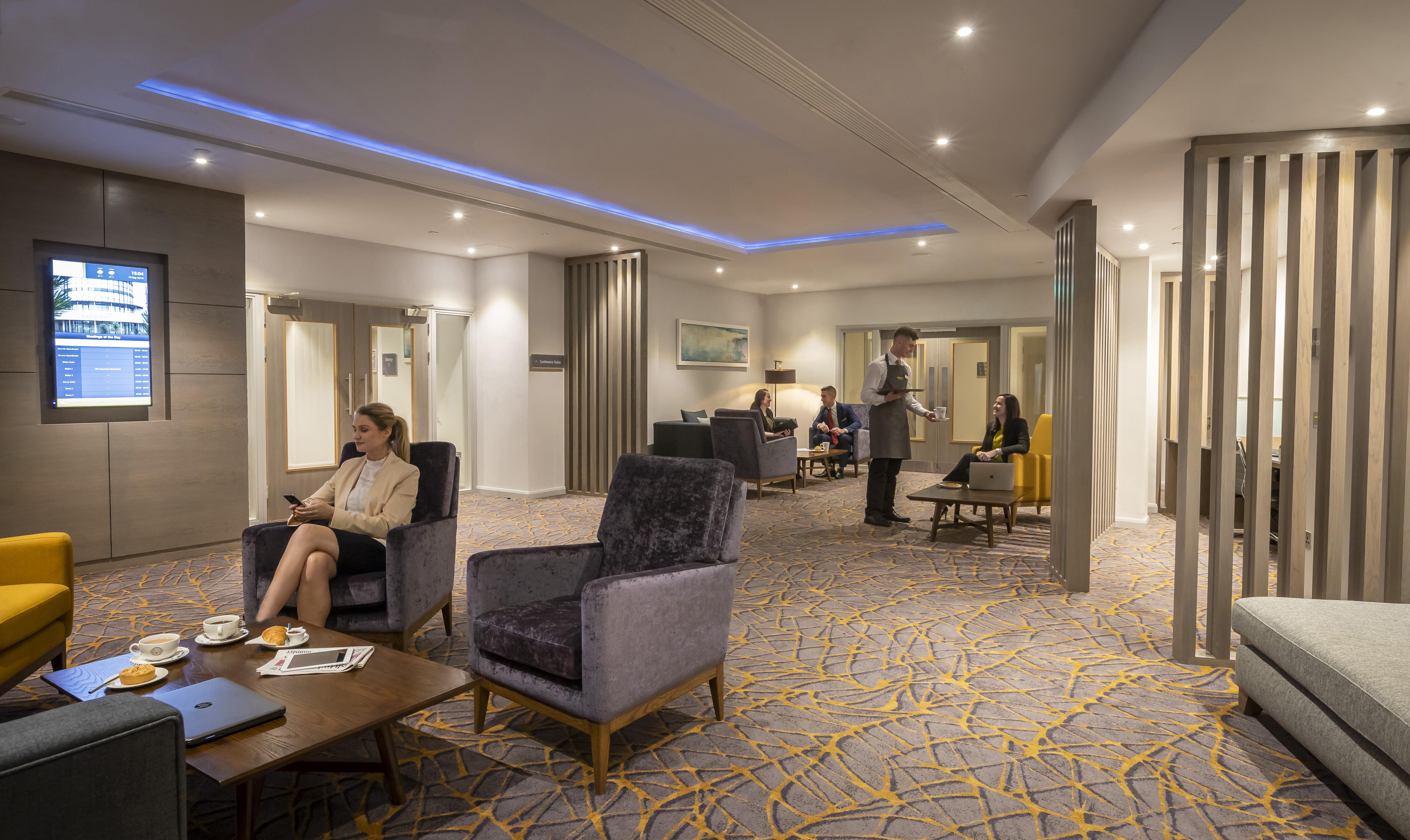 Hotel Maldron Sandy Road 4*