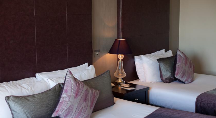 Clybaun Hotel 4*