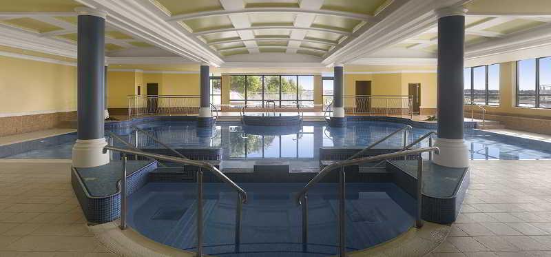 The Galmont & 4*