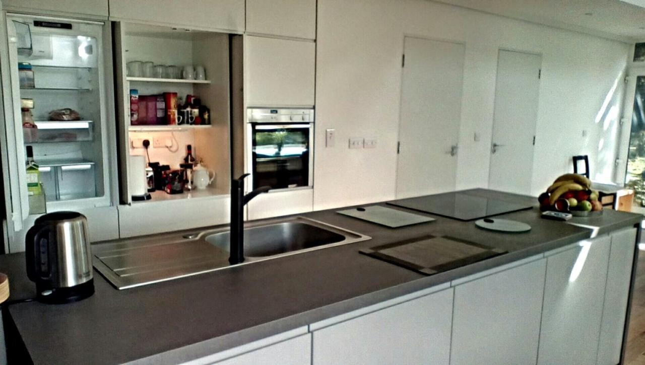 Spacious Contemporary Type Apartment. Apartment Galway