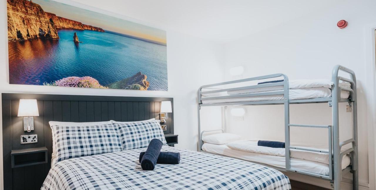 Snoozles Centre Hostel Galway