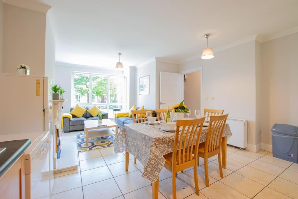 Holiday home 103 - The Townhouse At Gort Na Coiribe By Shortstays Galway