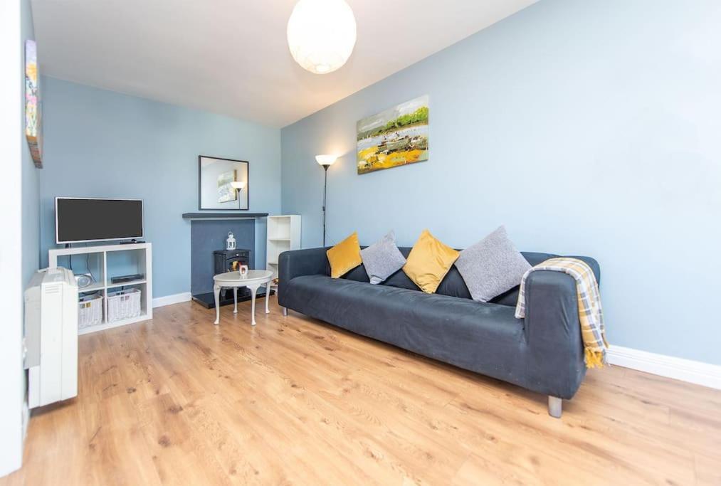 Apartment Clonbur House - Two Bedroom Village *