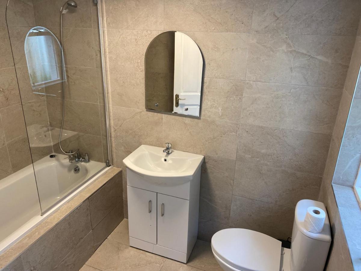 Apartment 2 Bed Townhouse Eyre Square Centre