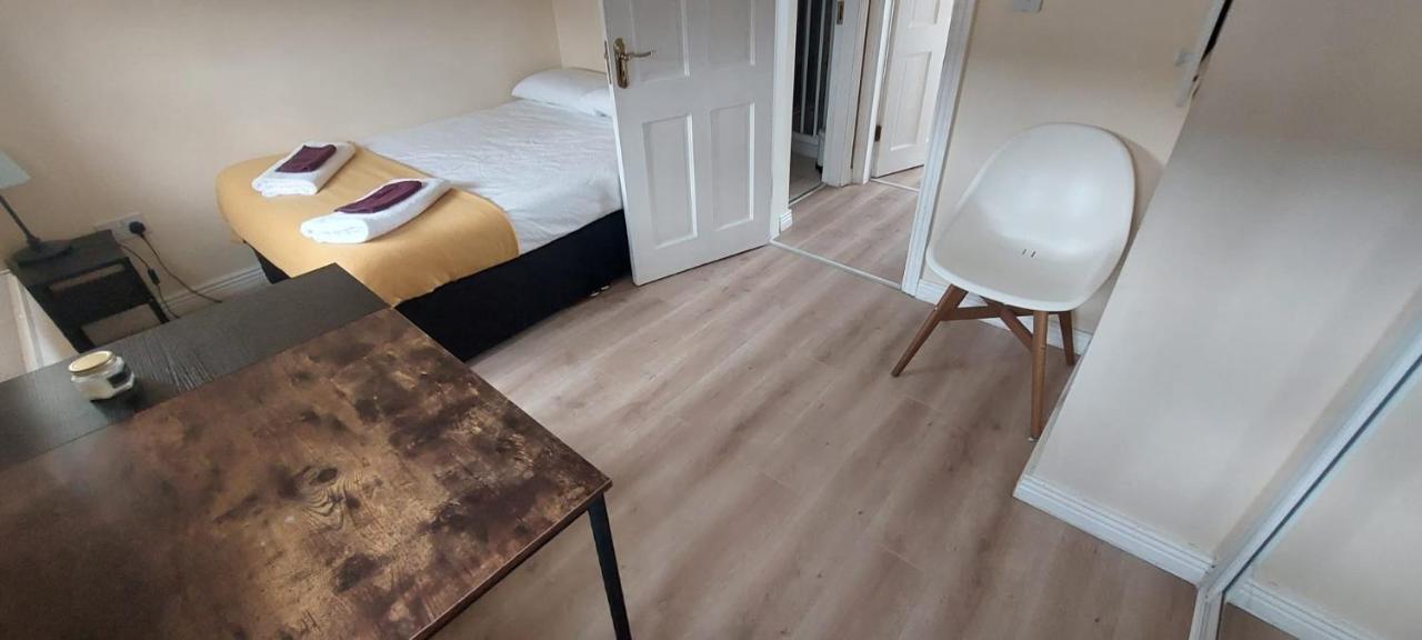 Modern Centre House In Heart Of * Galway
