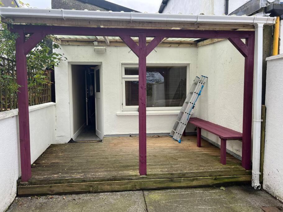 The Art House 5 Galway, Bohermore Holiday home *