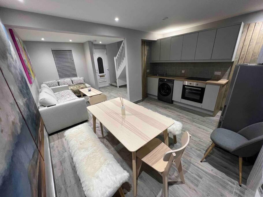 Holiday home “the Art House 6” Galway, Woodquay Galway