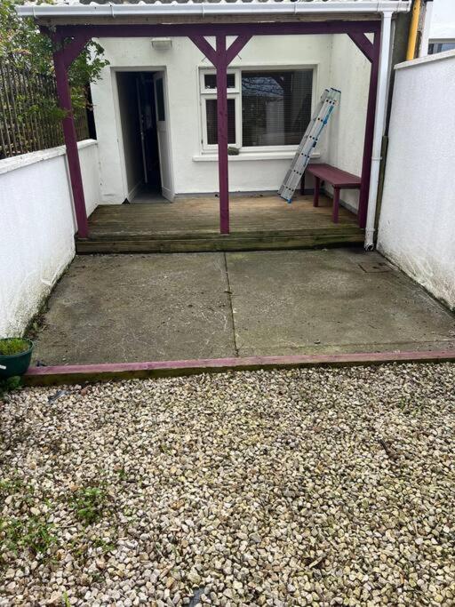 Holiday home The Art House 5 Galway, Bohermore *
